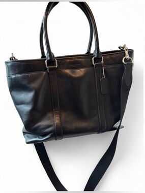 Coach Black Perry Shoulder Bag in Smooth Leather: #F54758